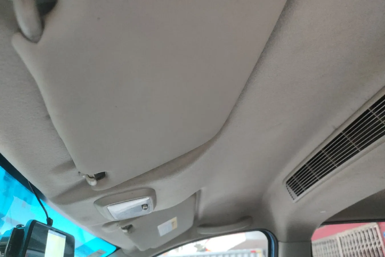 2017 Venucia M50V 1.5L 112HP L4 5MT,autocango,china used car exporter,china ev exporter,chinese used car exporter,chinese used ev exporter