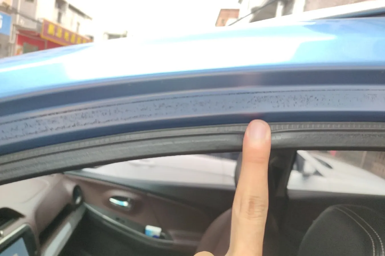 2017 Venucia M50V 1.5L 112HP L4 5MT,autocango,china used car exporter,china ev exporter,chinese used car exporter,chinese used ev exporter