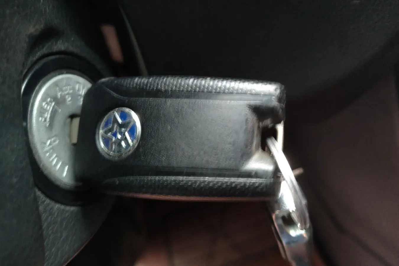 2017 Venucia M50V 1.5L 112HP L4 5MT,autocango,china used car exporter,china ev exporter,chinese used car exporter,chinese used ev exporter