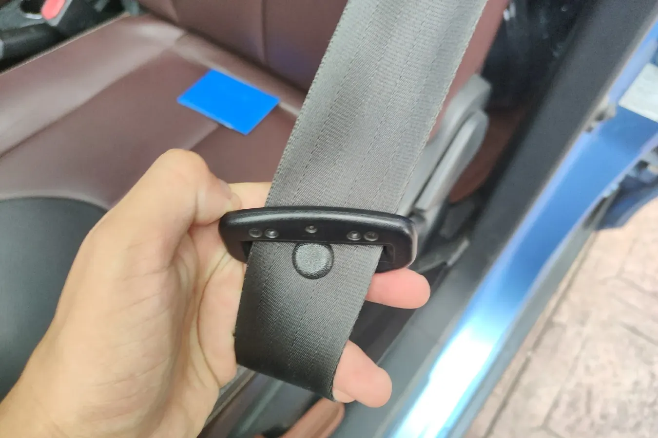 2017 Venucia M50V 1.5L 112HP L4 5MT,autocango,china used car exporter,china ev exporter,chinese used car exporter,chinese used ev exporter