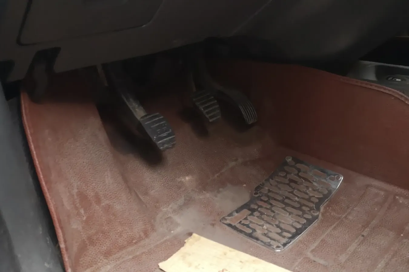 2012 DongFeng Forthing Joyear 1.5L 120HP L4 5MT,autocango,china used car exporter,china ev exporter,chinese used car exporter,chinese used ev exporter