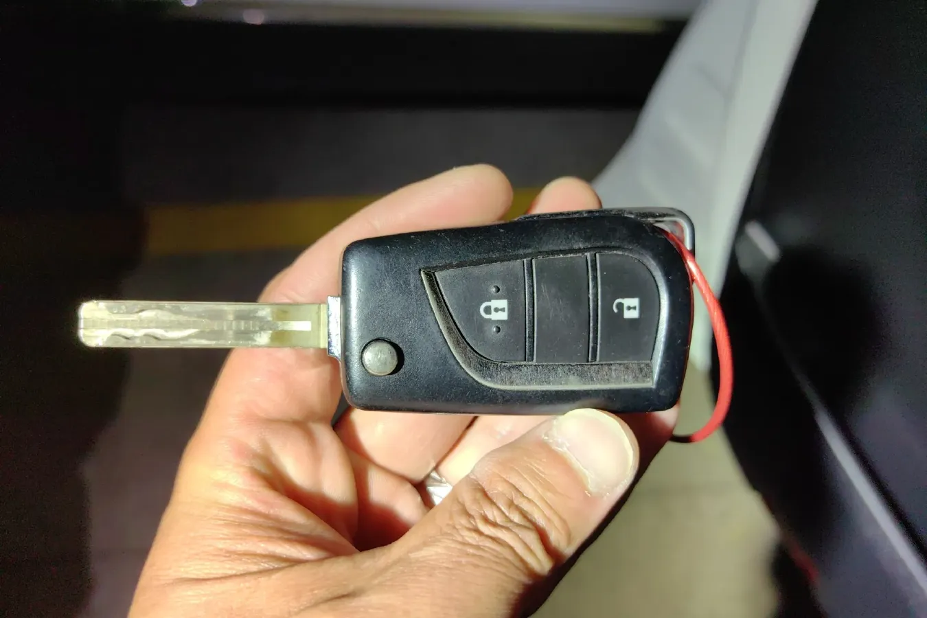 2016 Toyota Fortuner 2.7L 163HP L4 6AT,autocango,china used car exporter,china ev exporter,chinese used car exporter,chinese used ev exporter