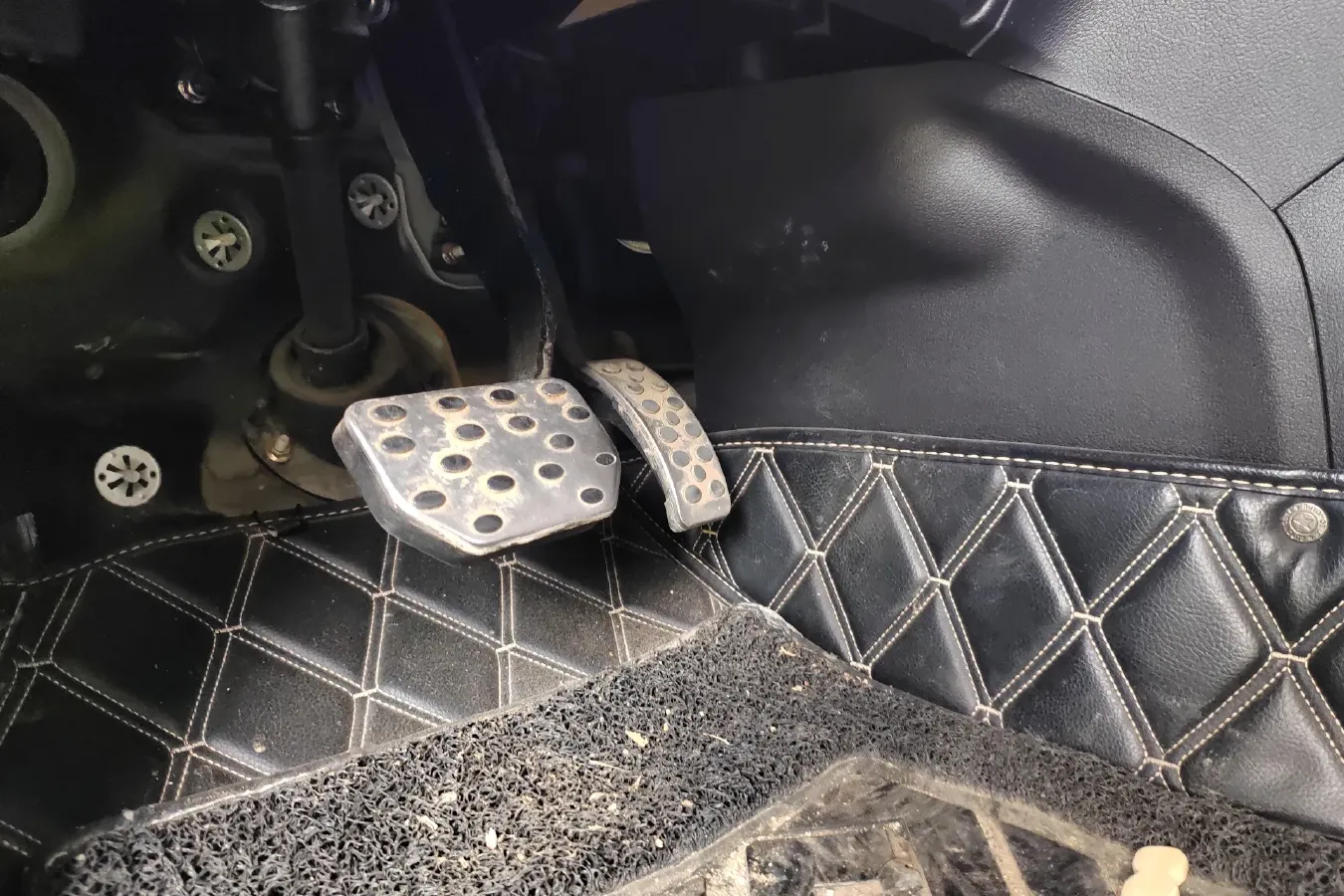 2017 BAIC Hyosow S5 1.3T 133HP L4 CVT,autocango,china used car exporter,china ev exporter,chinese used car exporter,chinese used ev exporter