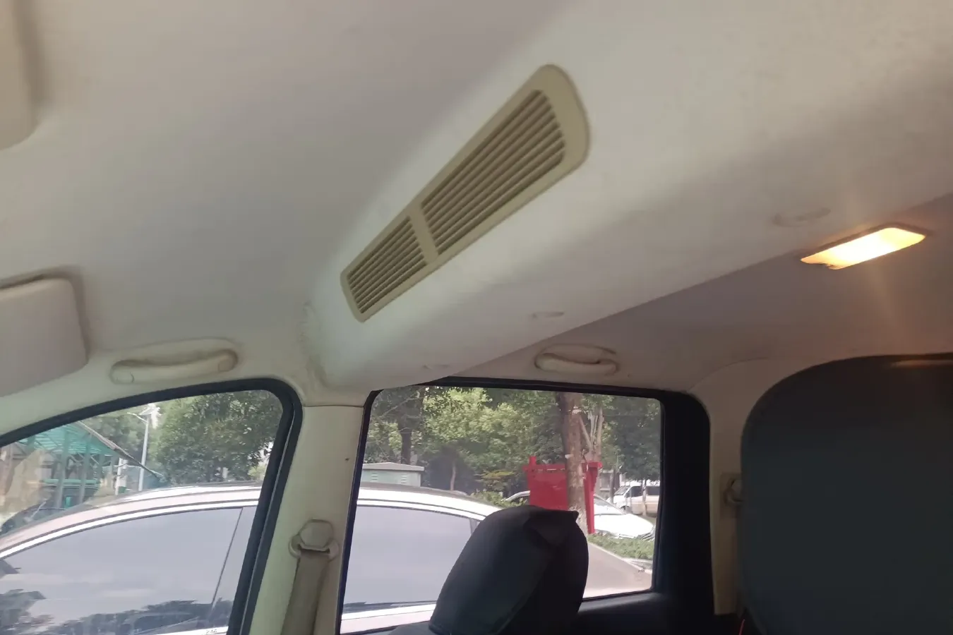 2016 BAIC Hyosow H2 1.5L 106HP L4 5MT,autocango,china used car exporter,china ev exporter,chinese used car exporter,chinese used ev exporter