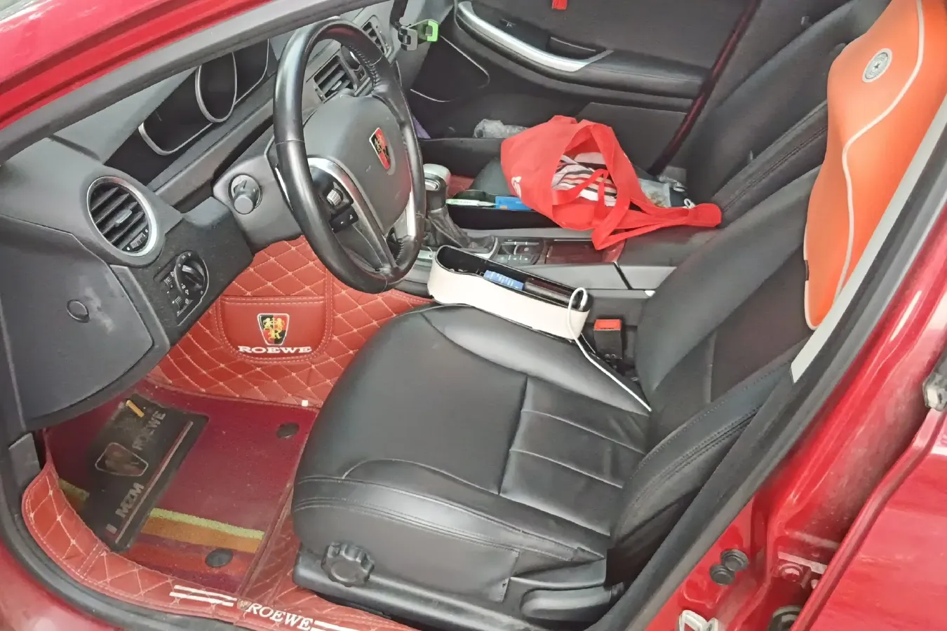 2014 Roewe 550 1.8L 133HP L4 6DCT,autocango,china used car exporter,china ev exporter,chinese used car exporter,chinese used ev exporter