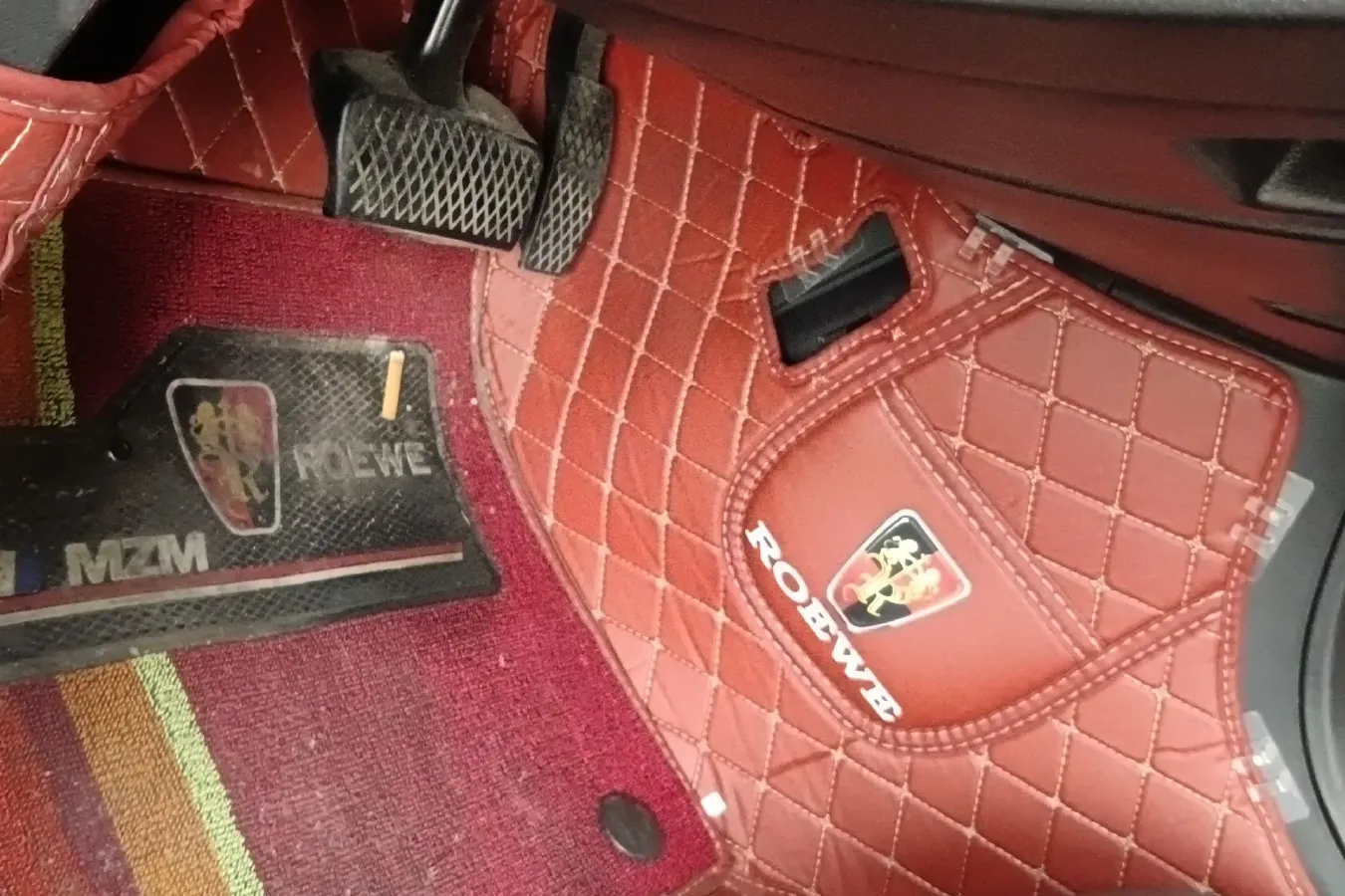 2014 Roewe 550 1.8L 133HP L4 6DCT,autocango,china used car exporter,china ev exporter,chinese used car exporter,chinese used ev exporter