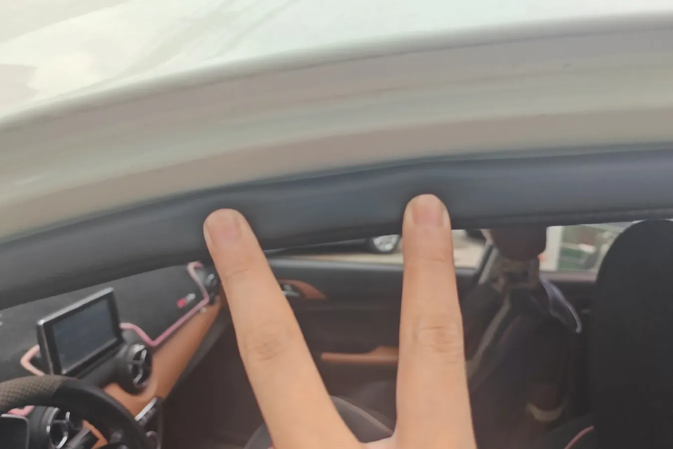 2016 BeiJing Auto Senova X35 1.5L 116HP L4 5MT,autocango,china used car exporter,china ev exporter,chinese used car exporter,chinese used ev exporter