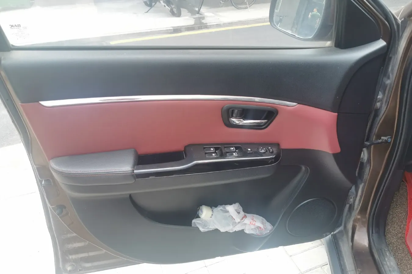 2015 BAIC Hyosow H2 1.5L 113HP L4 6AMT,autocango,china used car exporter,china ev exporter,chinese used car exporter,chinese used ev exporter