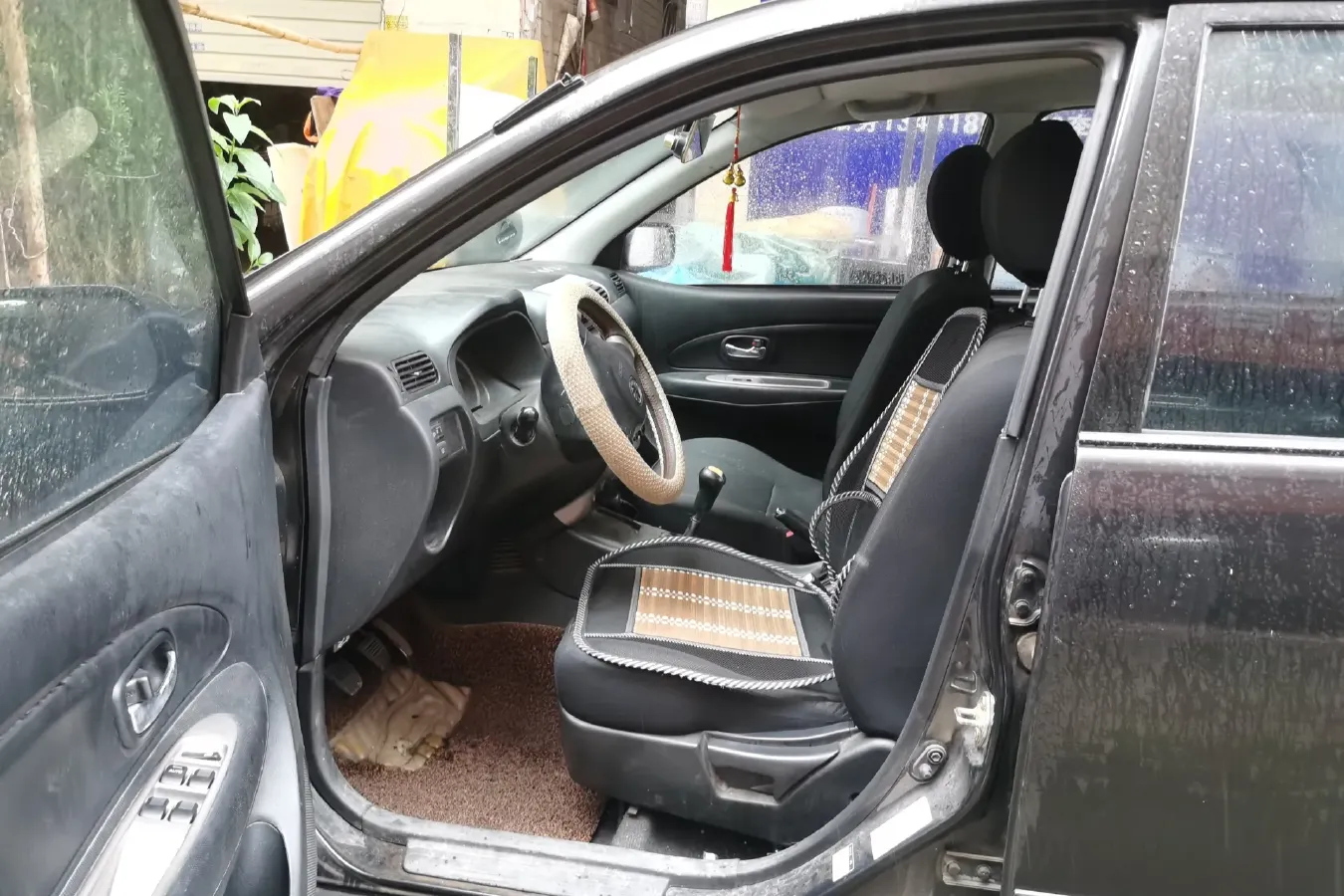 2011 FAW Senia S80 1.5L 109HP L4 5MT,autocango,china used car exporter,china ev exporter,chinese used car exporter,chinese used ev exporter