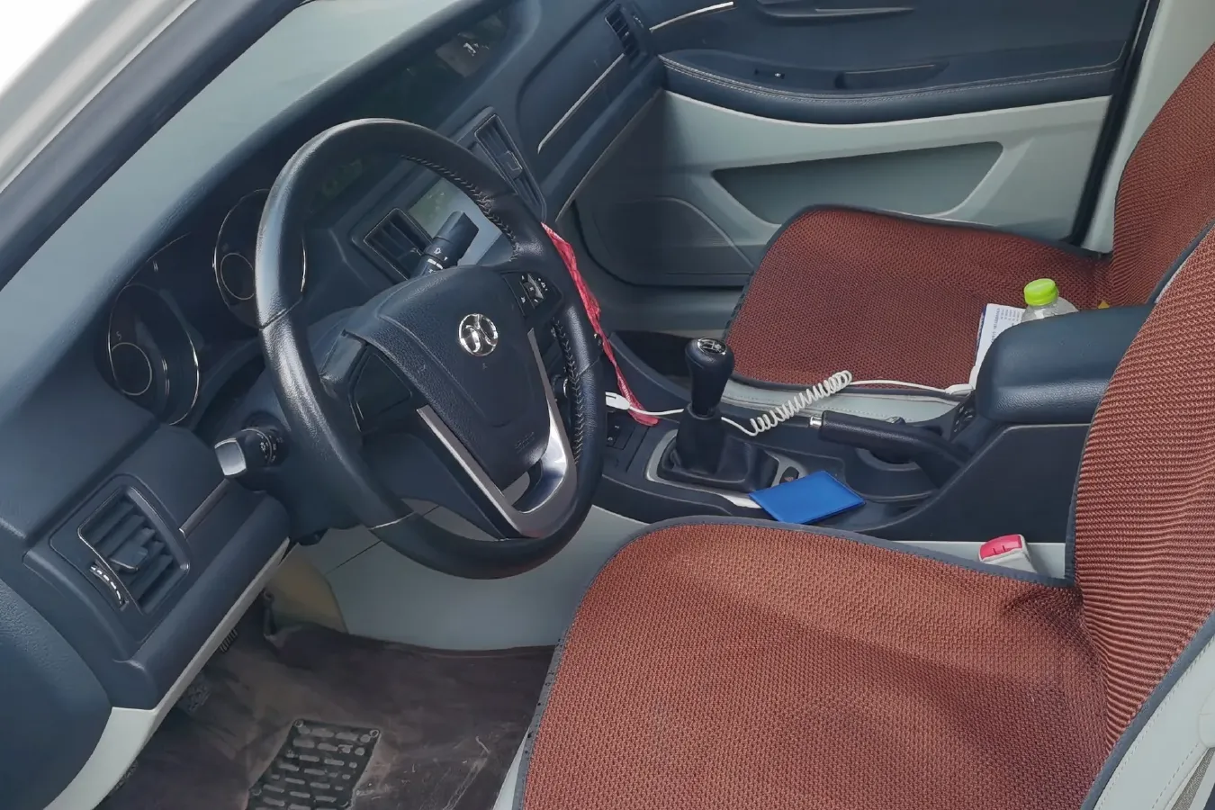 2014 BeiJing Auto Senova D50 1.5L 113HP L4 5MT,autocango,china used car exporter,china ev exporter,chinese used car exporter,chinese used ev exporter