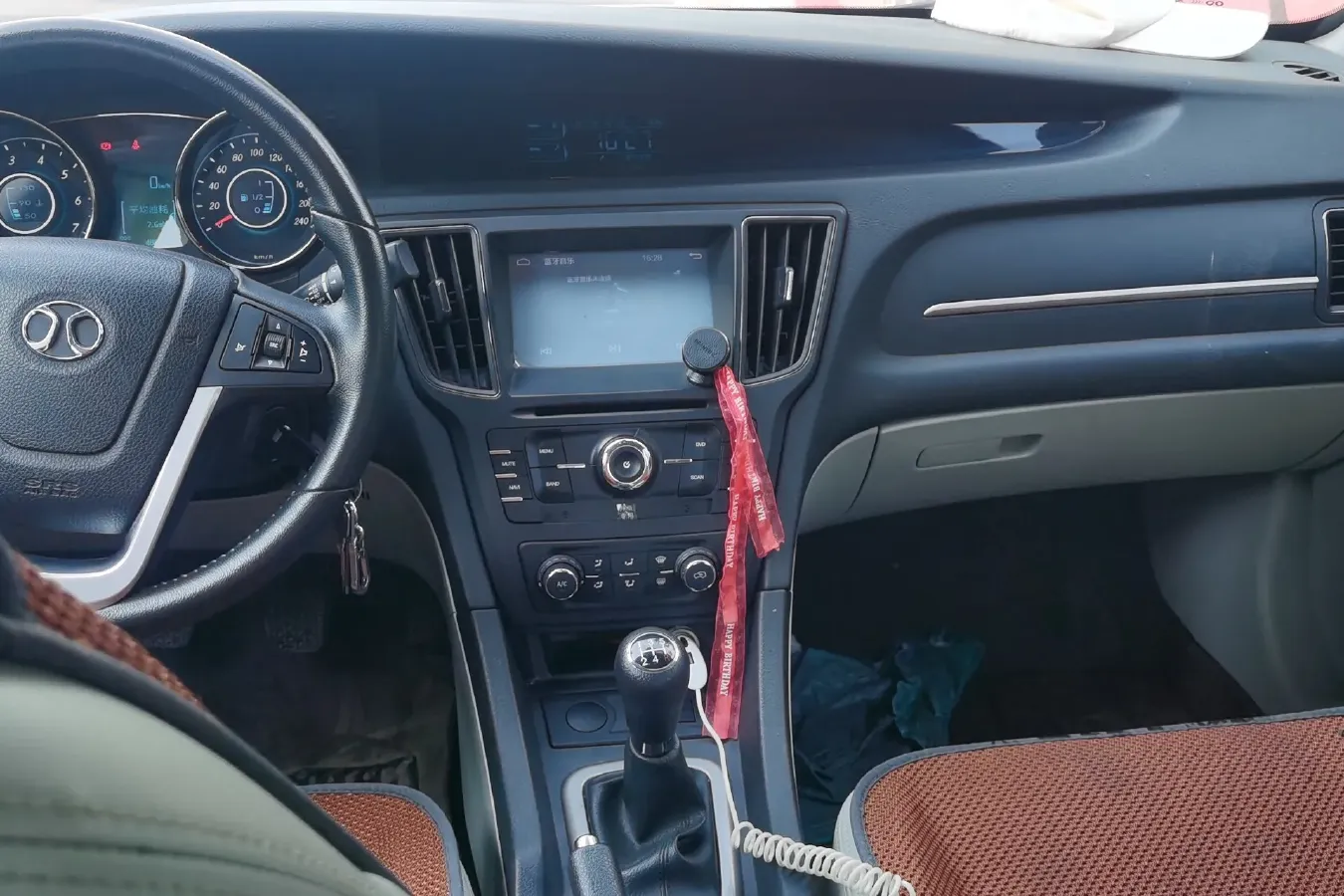 2014 BeiJing Auto Senova D50 1.5L 113HP L4 5MT,autocango,china used car exporter,china ev exporter,chinese used car exporter,chinese used ev exporter