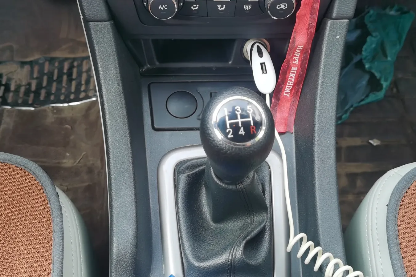 2014 BeiJing Auto Senova D50 1.5L 113HP L4 5MT,autocango,china used car exporter,china ev exporter,chinese used car exporter,chinese used ev exporter