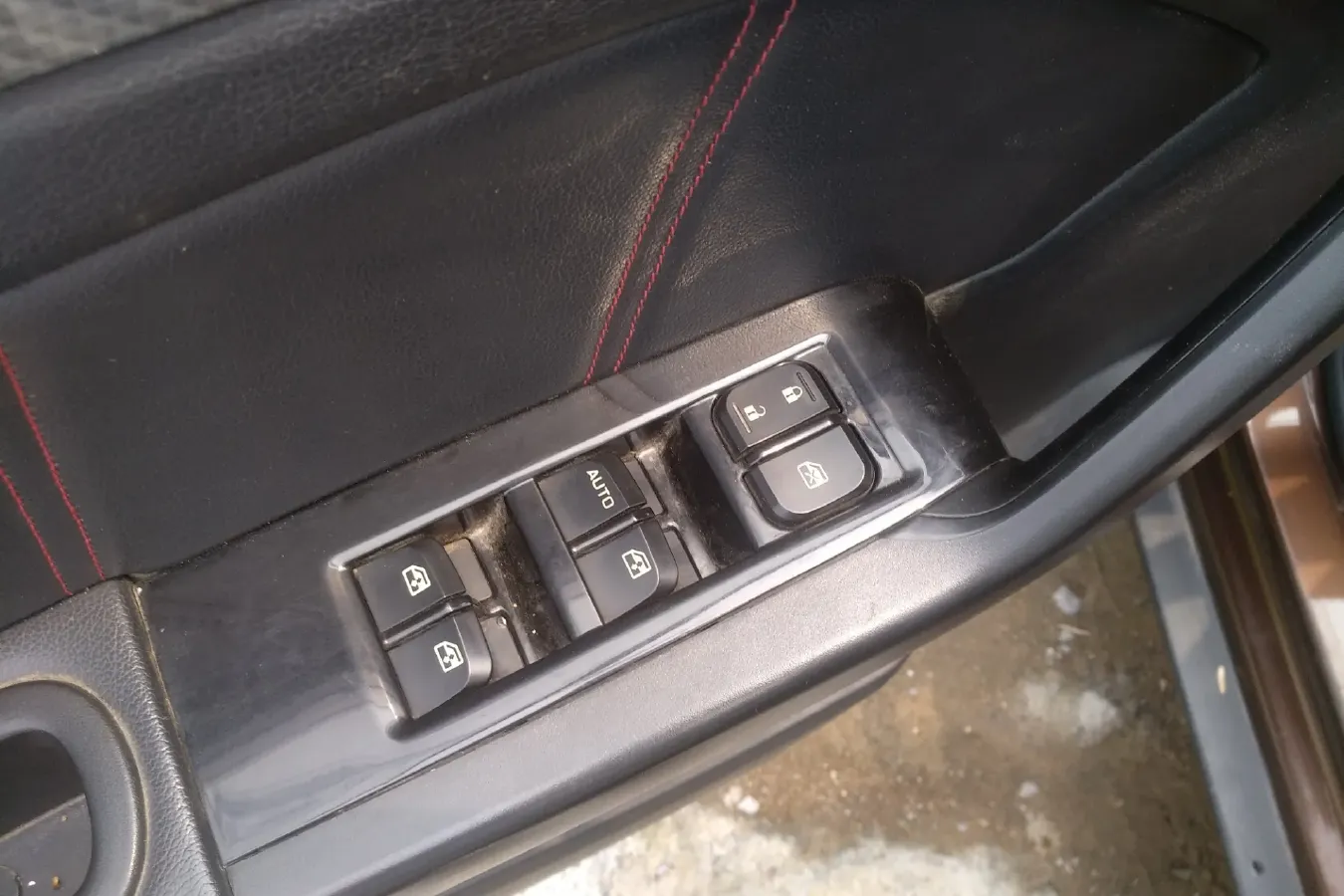 2017 BAIC WeiWang M50F 1.5L 116HP L4 5MT,autocango,china used car exporter,china ev exporter,chinese used car exporter,chinese used ev exporter