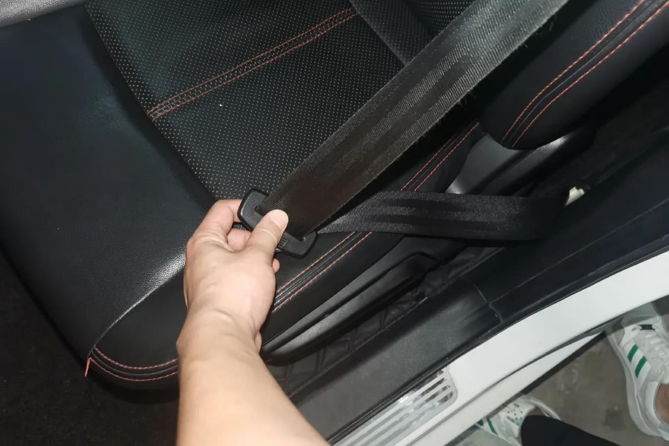 2017 Zotye Z360 1.5L 112HP L4 5MT,autocango,china used car exporter,china ev exporter,chinese used car exporter,chinese used ev exporter