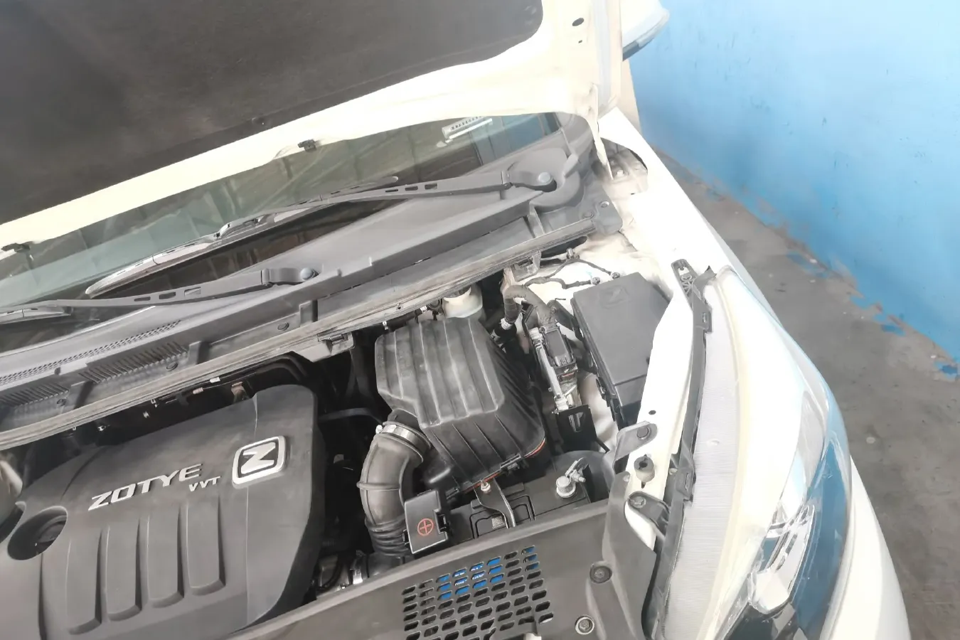 2017 Zotye Z360 1.5L 112HP L4 5MT,autocango,china used car exporter,china ev exporter,chinese used car exporter,chinese used ev exporter