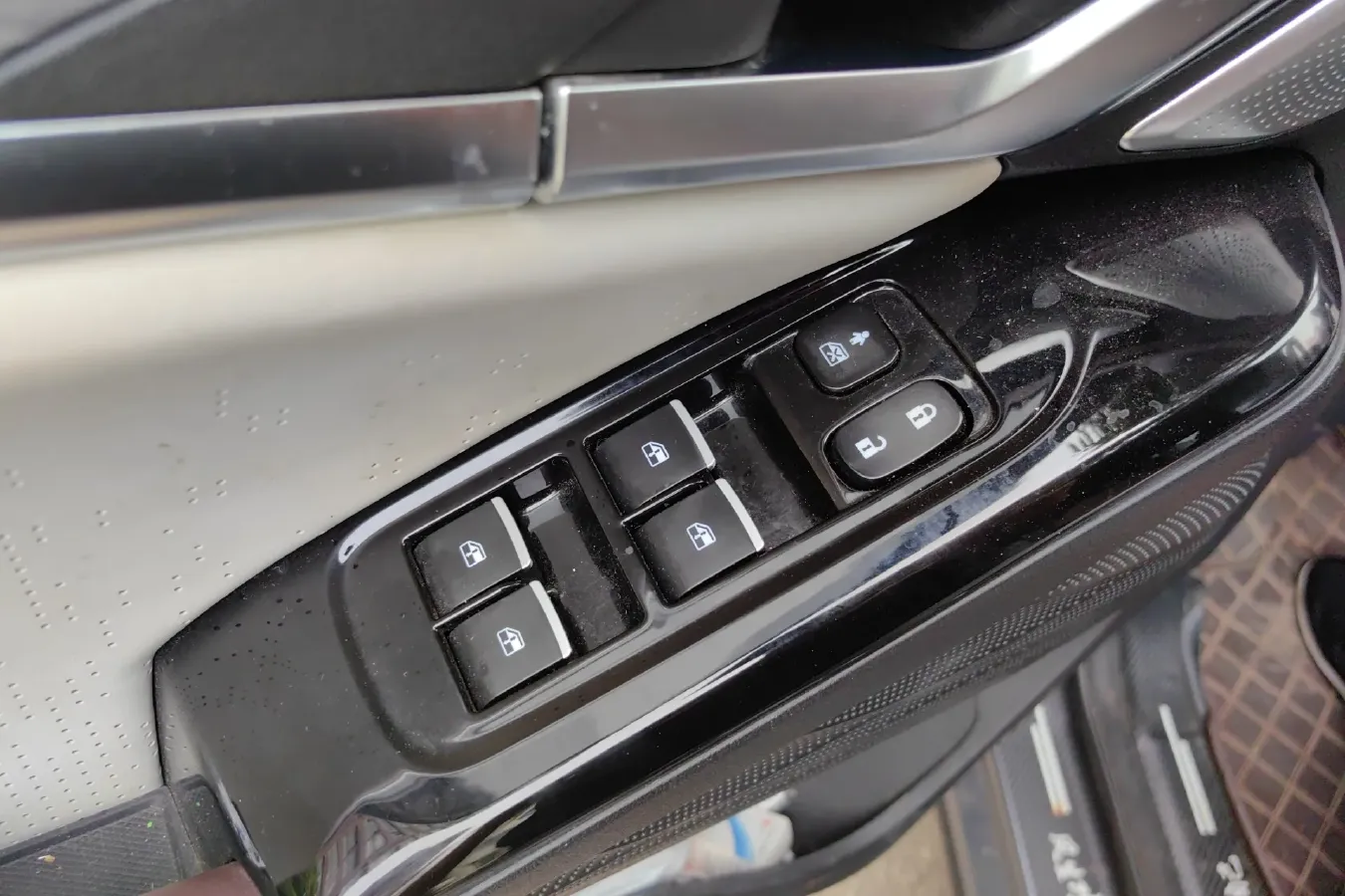 2021 Sehol QX 1.5T 184HP L4 6DCT,autocango,china used car exporter,china ev exporter,chinese used car exporter,chinese used ev exporter