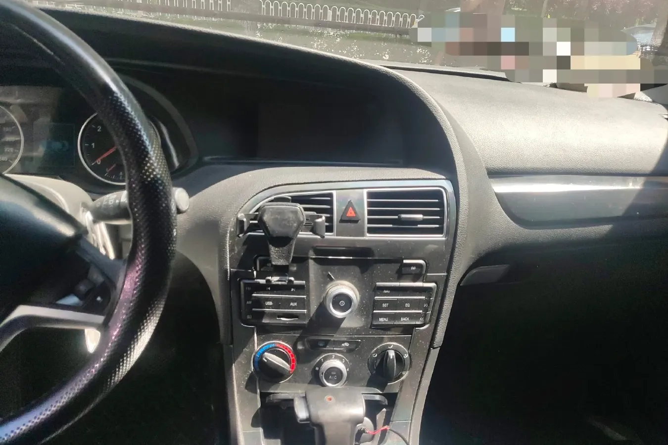 2014 Brilliance Auto H530 1.6L 118HP L4 5AT,autocango,china used car exporter,china ev exporter,chinese used car exporter,chinese used ev exporter