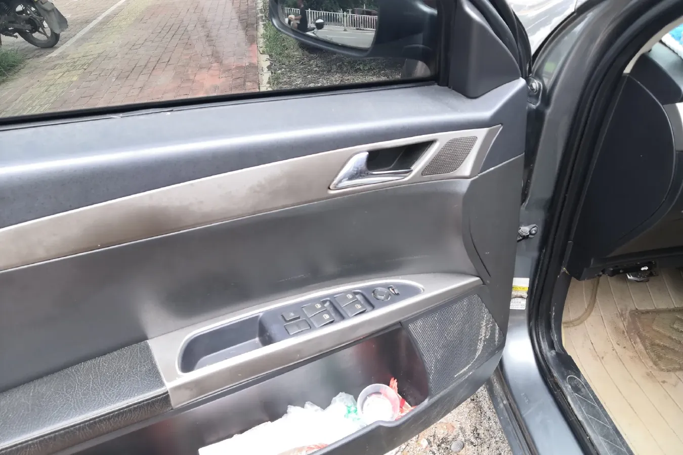 2011 DongFeng Aeolus S30 1.6L 106HP L4 5MT,autocango,china used car exporter,china ev exporter,chinese used car exporter,chinese used ev exporter