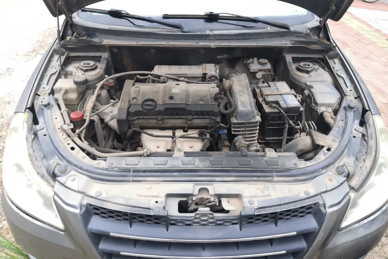 2011 DongFeng Aeolus S30 1.6L 106HP L4 5MT,autocango,china used car exporter,china ev exporter,chinese used car exporter,chinese used ev exporter