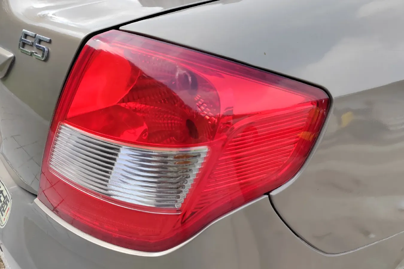 2011 Chery E5 1.5L 109HP L4 5MT,autocango,china used car exporter,china ev exporter,chinese used car exporter,chinese used ev exporter