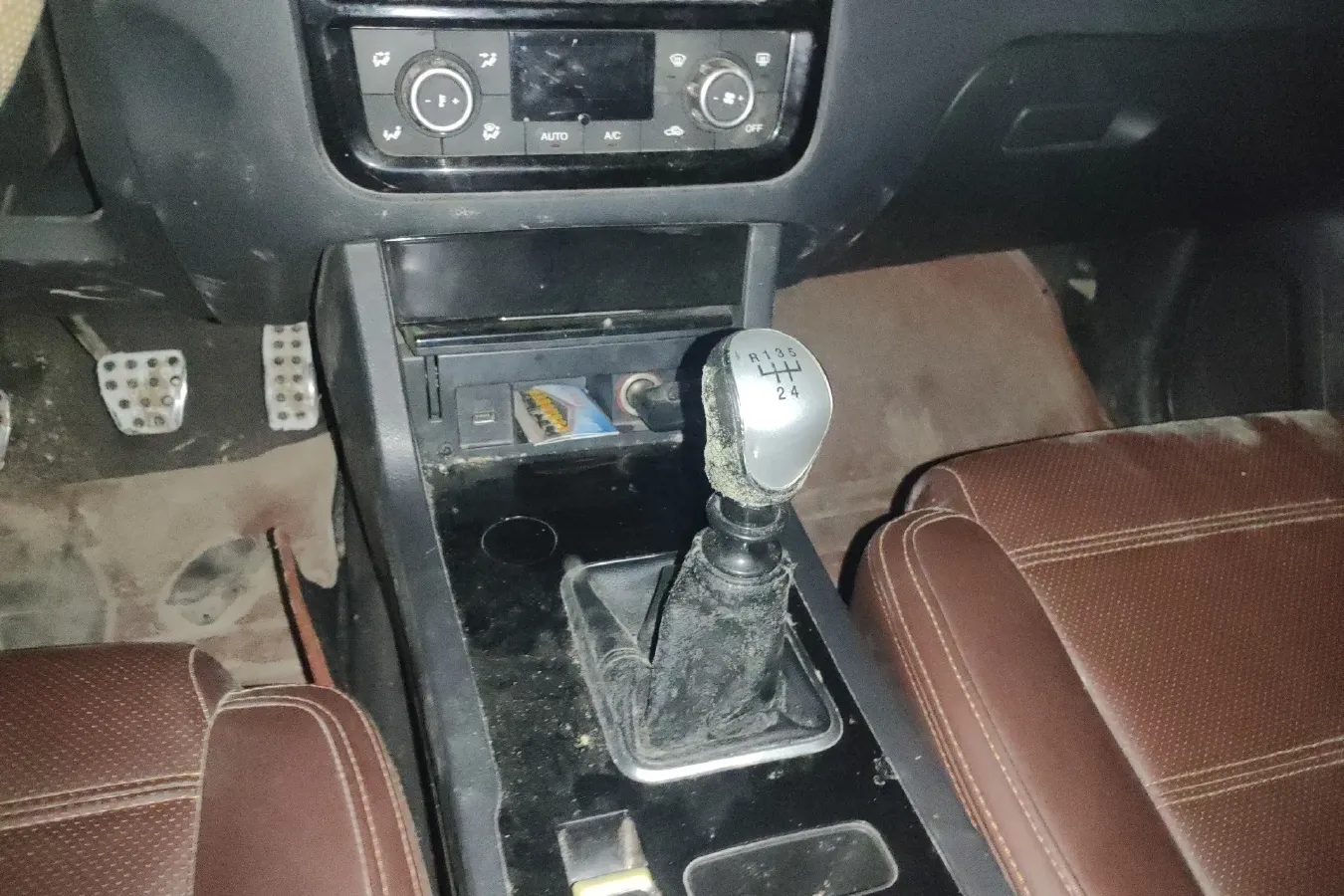 2016 Yema T70 1.5T 150HP L4 5MT,autocango,china used car exporter,china ev exporter,chinese used car exporter,chinese used ev exporter