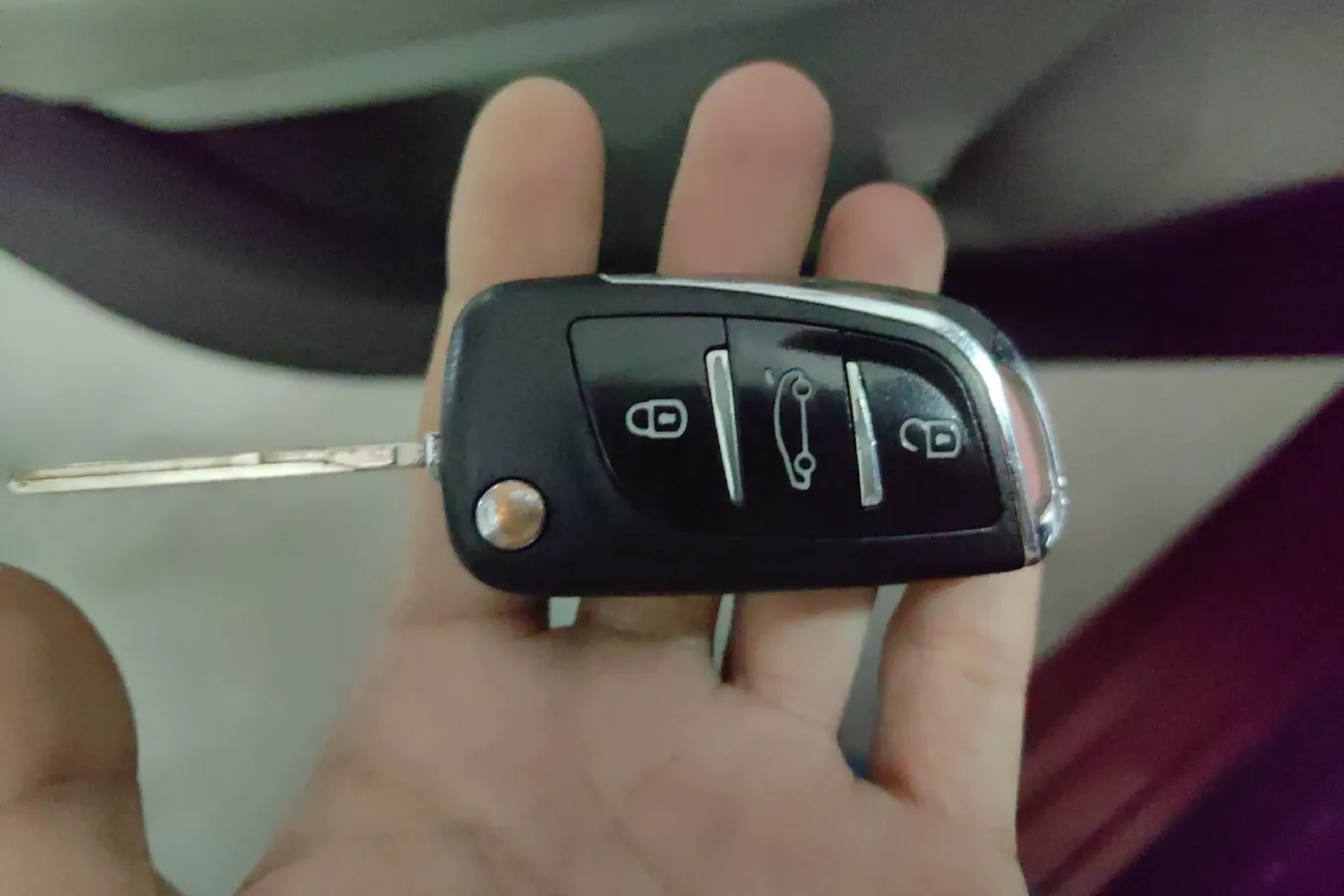 2011 Brilliance Auto H530 1.6L 118HP L4 5MT,autocango,china used car exporter,china ev exporter,chinese used car exporter,chinese used ev exporter