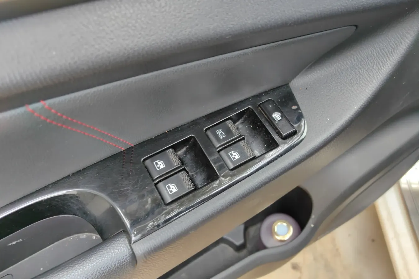 2016 ChangAn Kaicene A600 1.5L 114HP L4 5MT,autocango,china used car exporter,china ev exporter,chinese used car exporter,chinese used ev exporter