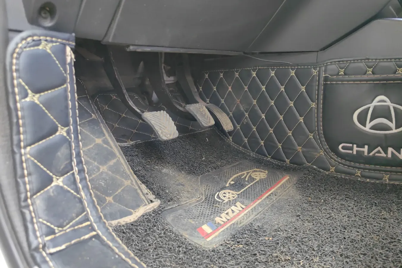 2016 ChangAn Kaicene A600 1.5L 114HP L4 5MT,autocango,china used car exporter,china ev exporter,chinese used car exporter,chinese used ev exporter