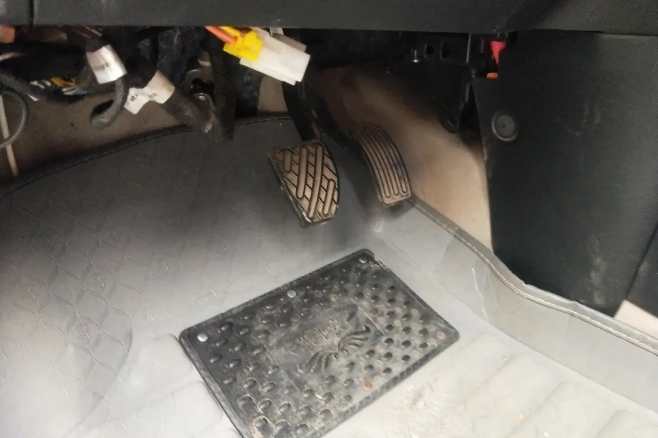 2018 Dongfeng JunFeng ER30 BEV 31.82KWH,autocango,china used car exporter,china ev exporter,chinese used car exporter,chinese used ev exporter