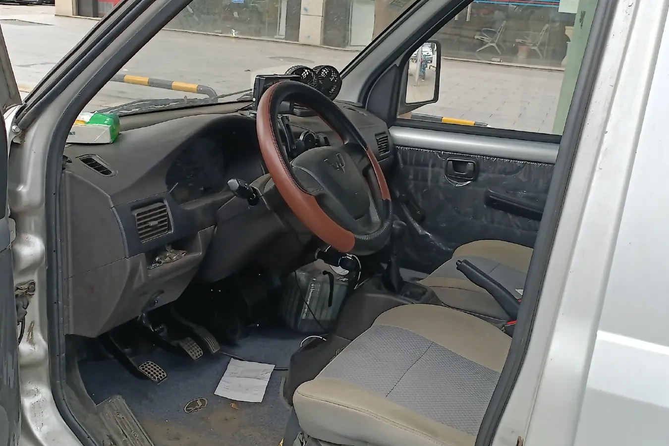 2021 WuLing RongGuang Mini Truck Special 1.5L 99HP L4 5MT,autocango,china used car exporter,china ev exporter,chinese used car exporter,chinese used ev exporter