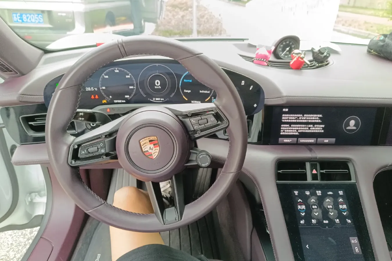 2022 Porsche Taycan 2AT BEV 79.2KWH,autocango,china used car exporter,china ev exporter,chinese used car exporter,chinese used ev exporter