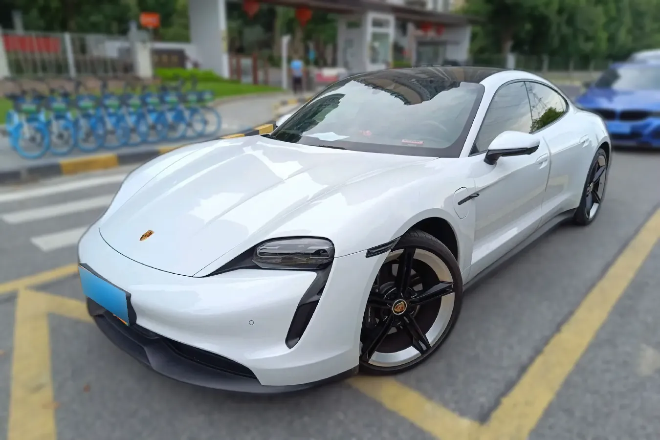 2022 Porsche Taycan 2AT BEV 79.2KWH,autocango,china used car exporter,china ev exporter,chinese used car exporter,chinese used ev exporter
