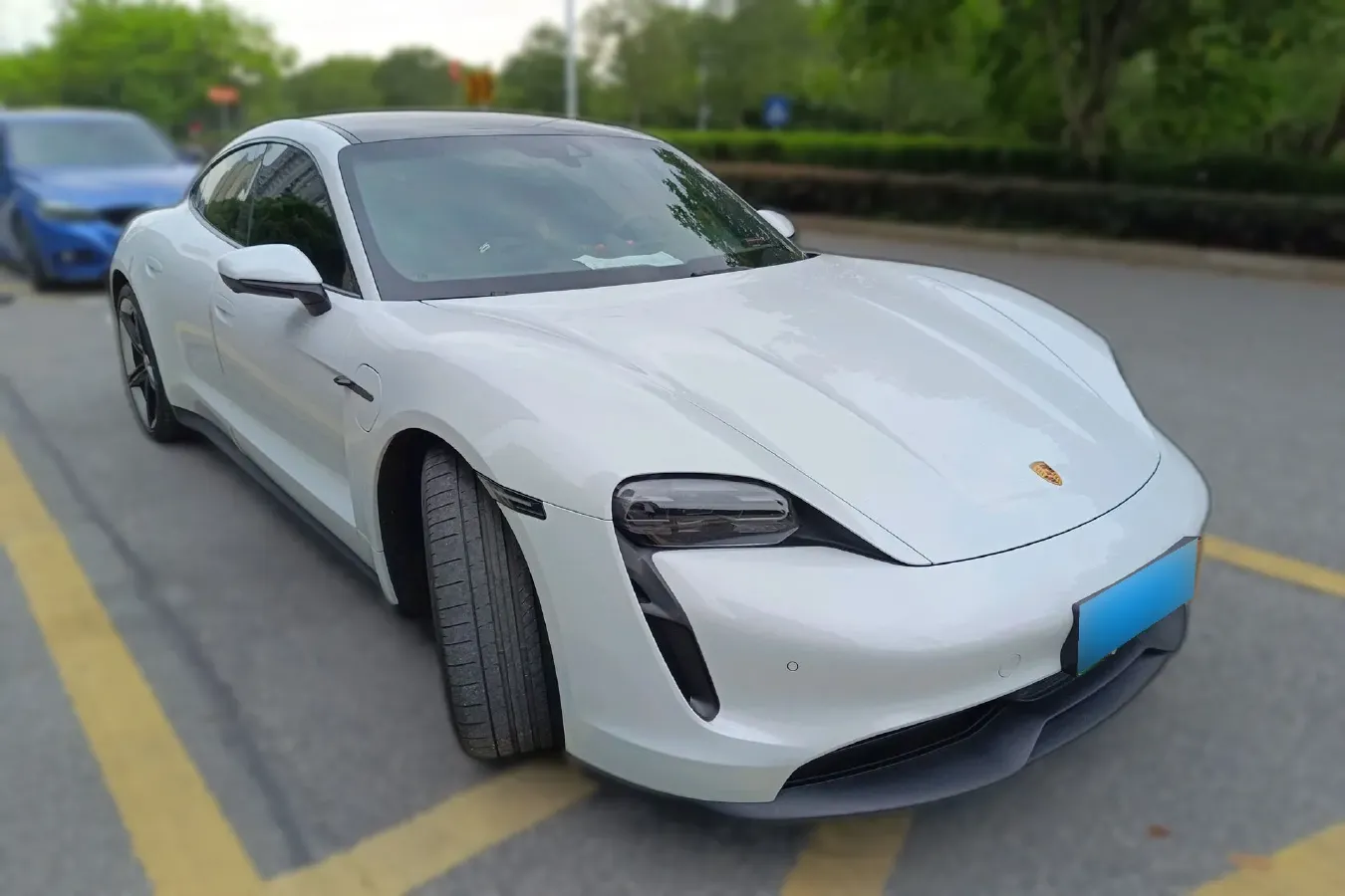 2022 Porsche Taycan 2AT BEV 79.2KWH,autocango,china used car exporter,china ev exporter,chinese used car exporter,chinese used ev exporter