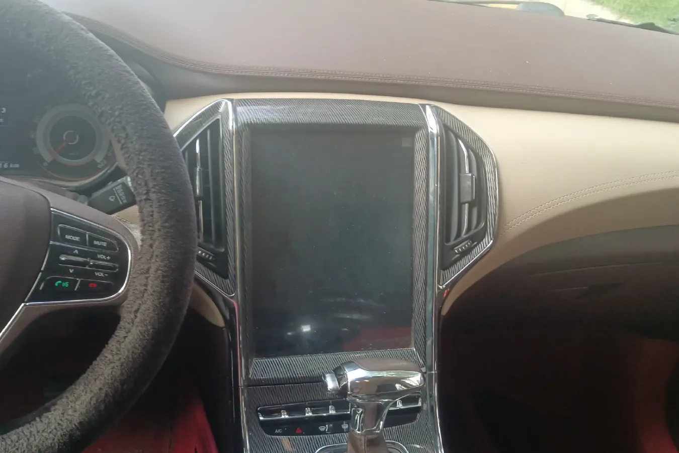 2018 Leopaard CS9 1.5T 150HP L4 CVT,autocango,china used car exporter,china ev exporter,chinese used car exporter,chinese used ev exporter