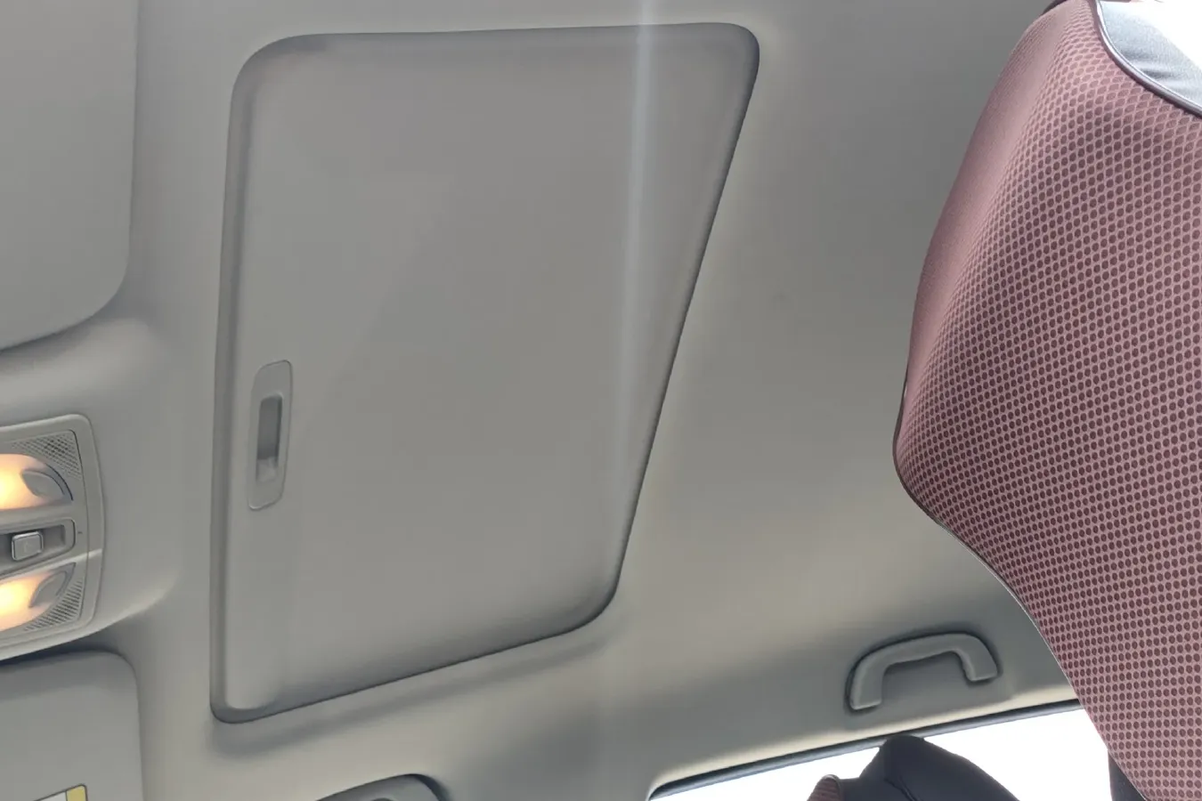 2016 HaiMa V70 1.5T 156HP L4 6AT,autocango,china used car exporter,china ev exporter,chinese used car exporter,chinese used ev exporter