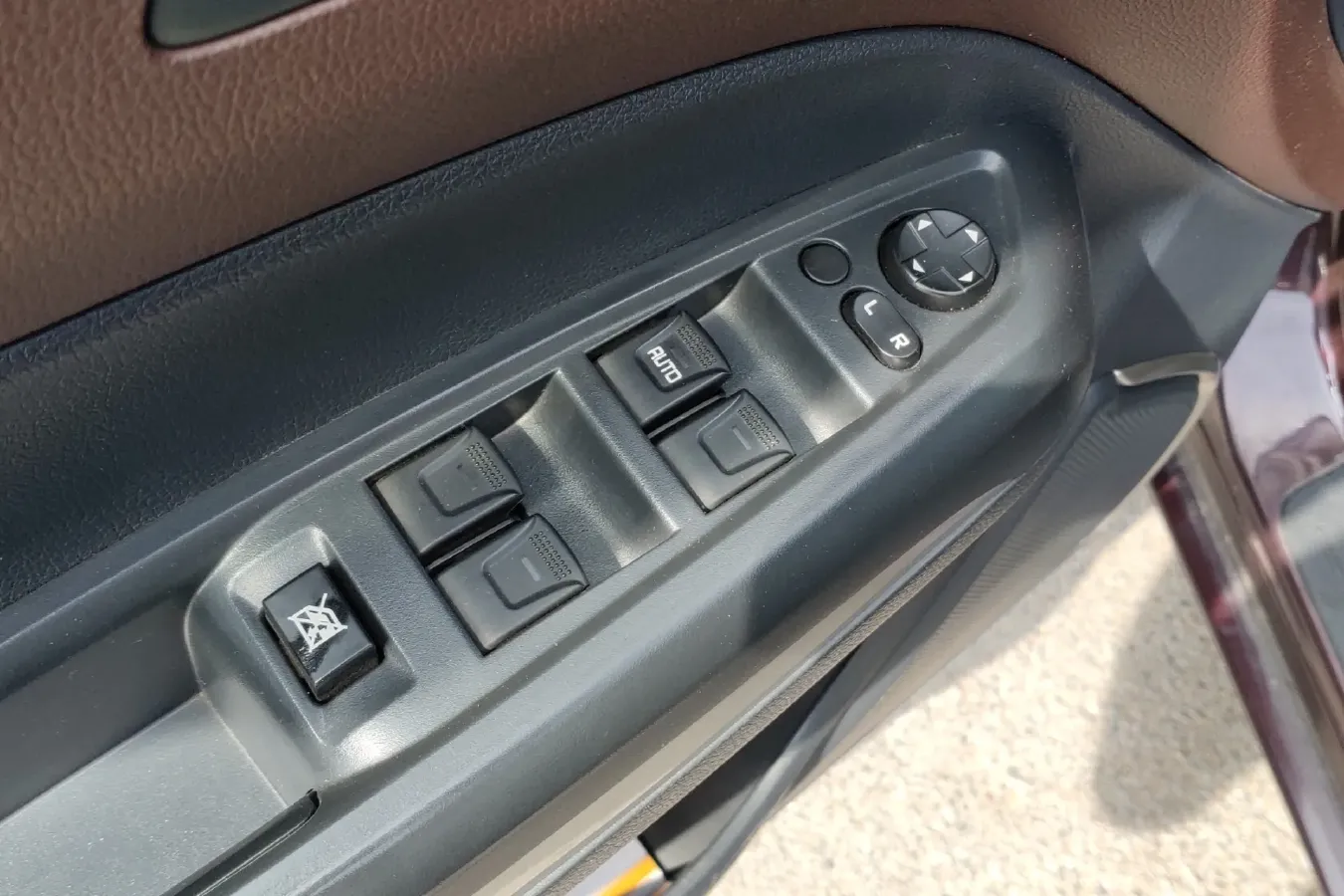 2016 HaiMa V70 1.5T 156HP L4 6AT,autocango,china used car exporter,china ev exporter,chinese used car exporter,chinese used ev exporter