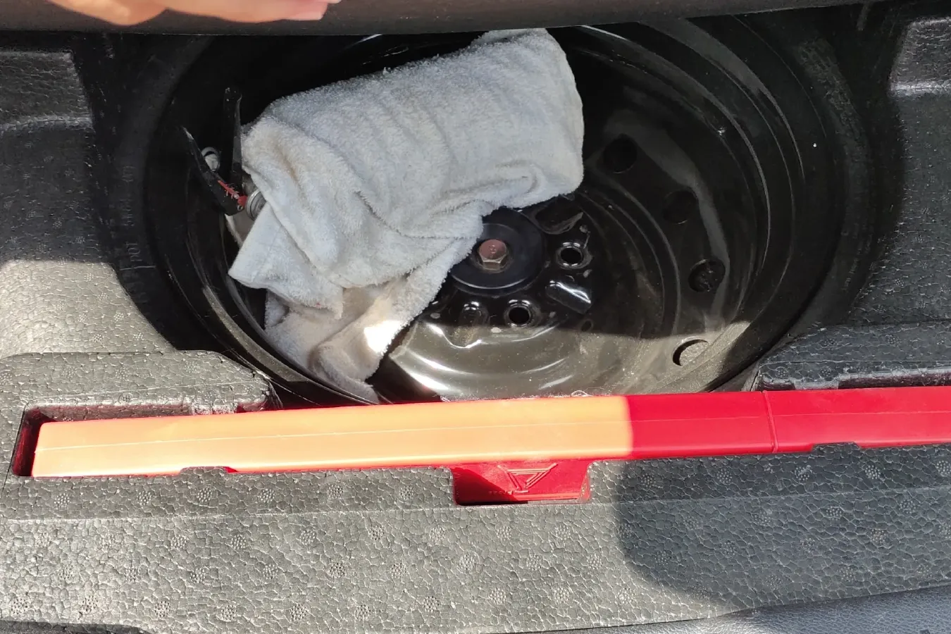 2016 HaiMa V70 1.5T 156HP L4 6AT,autocango,china used car exporter,china ev exporter,chinese used car exporter,chinese used ev exporter