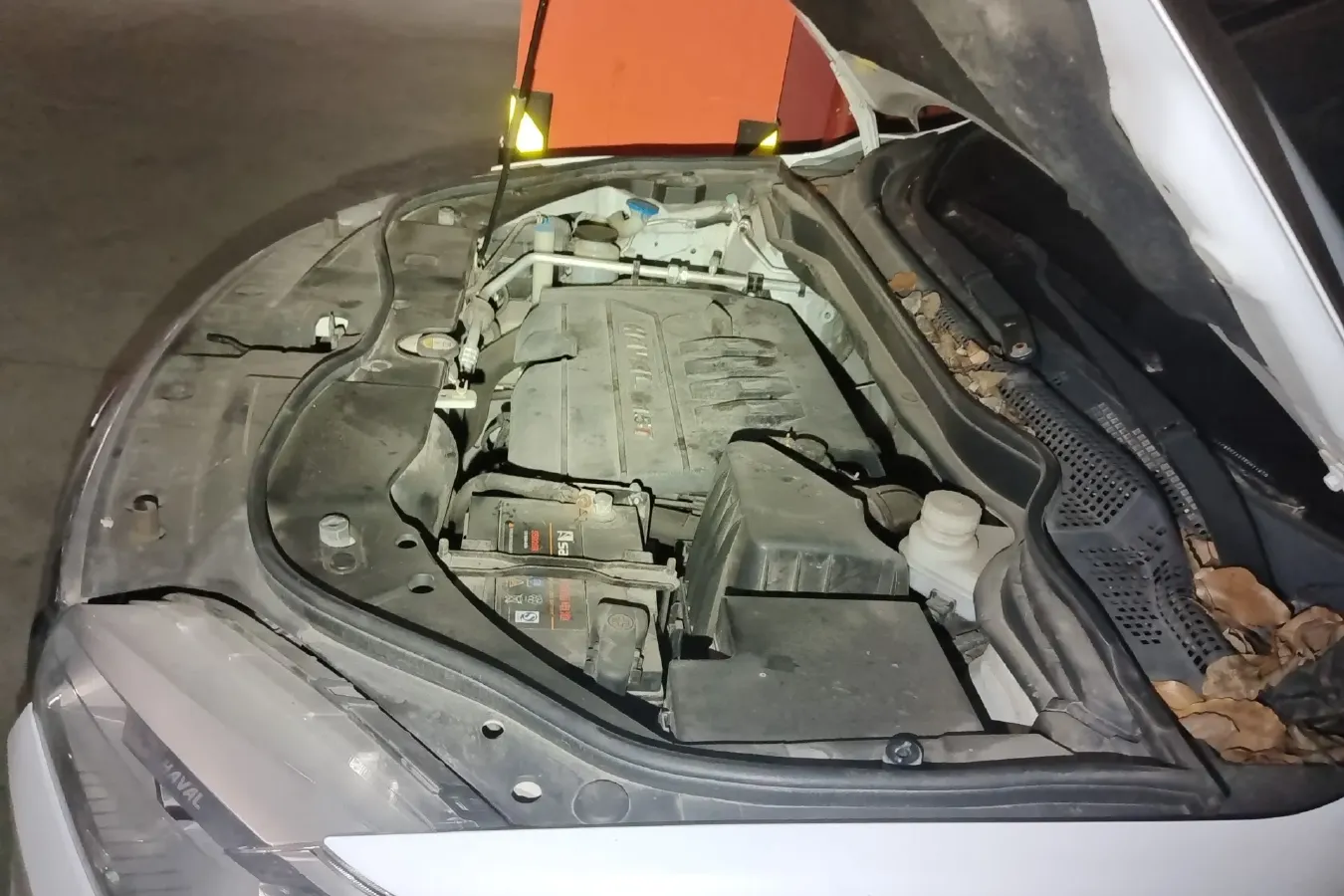 2014 Haval H6 1.5T 150HP L4 6MT,autocango,china used car exporter,china ev exporter,chinese used car exporter,chinese used ev exporter