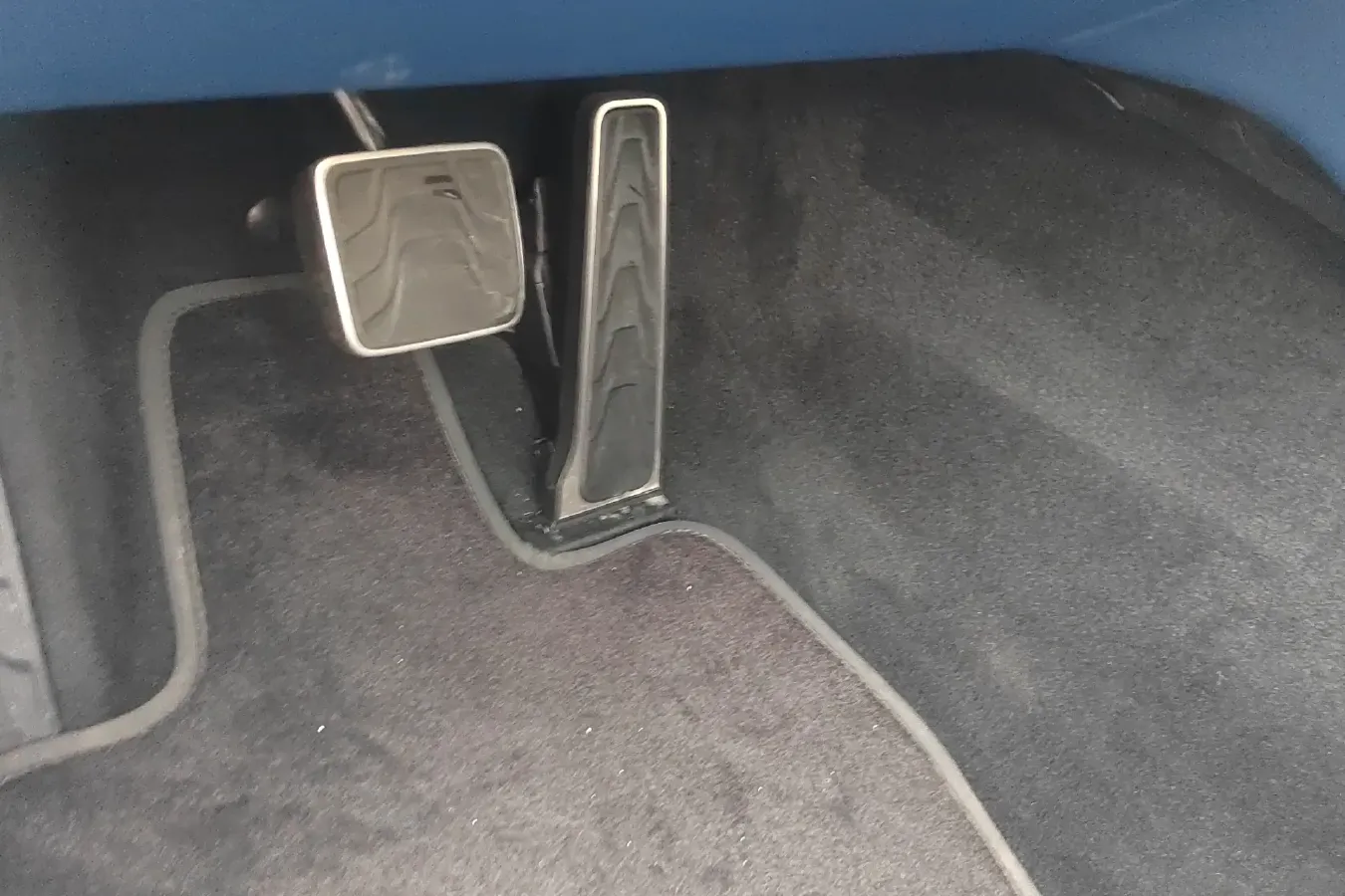 2020 Aston Martin DBS 5.2T 725HP V12 8AT,autocango,china used car exporter,china ev exporter,chinese used car exporter,chinese used ev exporter