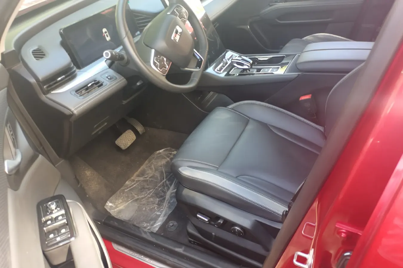 2020 Qoros 7 1.6T 204HP L4 7DCT,autocango,china used car exporter,china ev exporter,chinese used car exporter,chinese used ev exporter