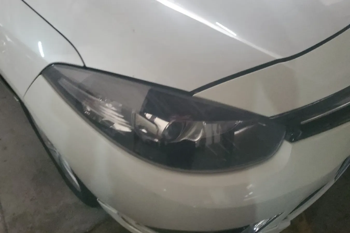 2015 Renault  Fluence 2.0L 137HP L4 CVT,autocango,china used car exporter,china ev exporter,chinese used car exporter,chinese used ev exporter