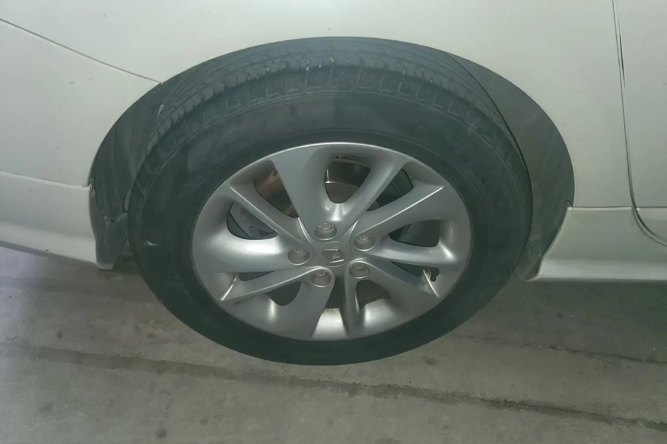 2015 Renault  Fluence 2.0L 137HP L4 CVT,autocango,china used car exporter,china ev exporter,chinese used car exporter,chinese used ev exporter