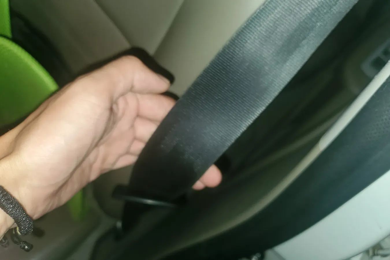 2015 Renault  Fluence 2.0L 137HP L4 CVT,autocango,china used car exporter,china ev exporter,chinese used car exporter,chinese used ev exporter