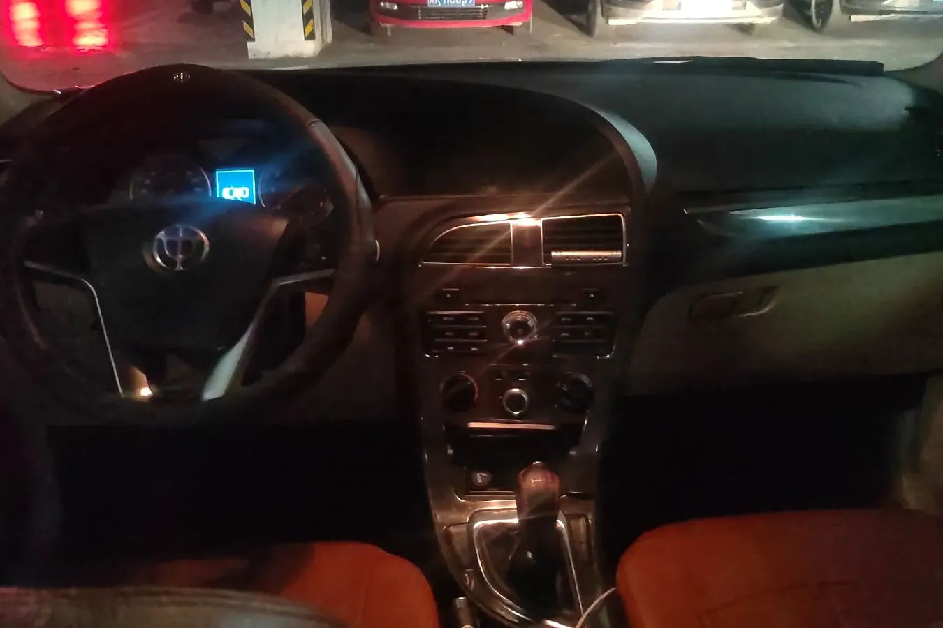 2012 Brilliance Auto V5 1.5T 136HP L4 5MT,autocango,china used car exporter,china ev exporter,chinese used car exporter,chinese used ev exporter