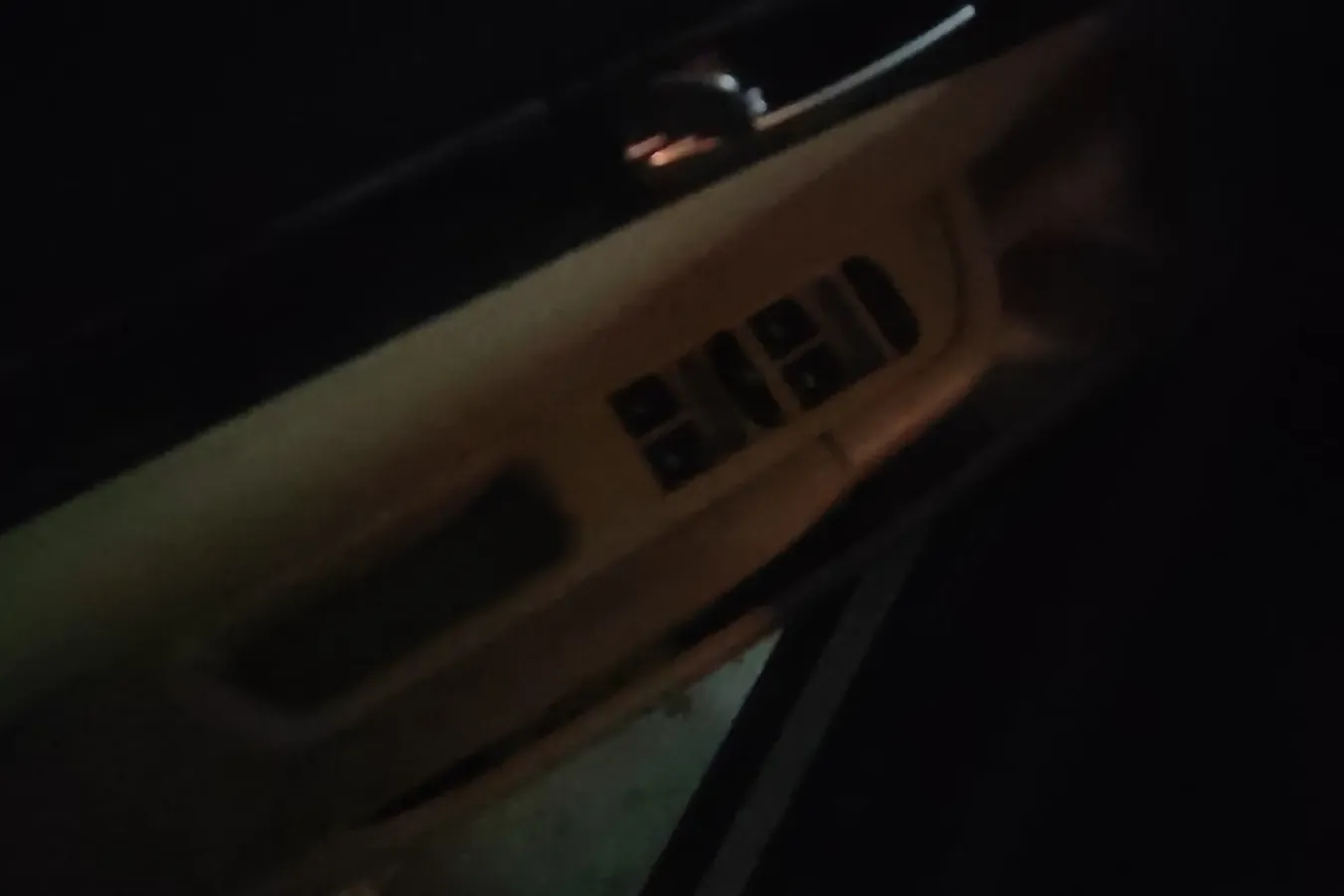 2012 Brilliance Auto V5 1.5T 136HP L4 5MT,autocango,china used car exporter,china ev exporter,chinese used car exporter,chinese used ev exporter