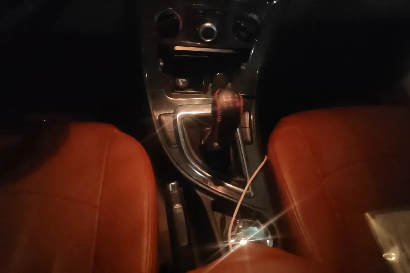 2012 Brilliance Auto V5 1.5T 136HP L4 5MT,autocango,china used car exporter,china ev exporter,chinese used car exporter,chinese used ev exporter