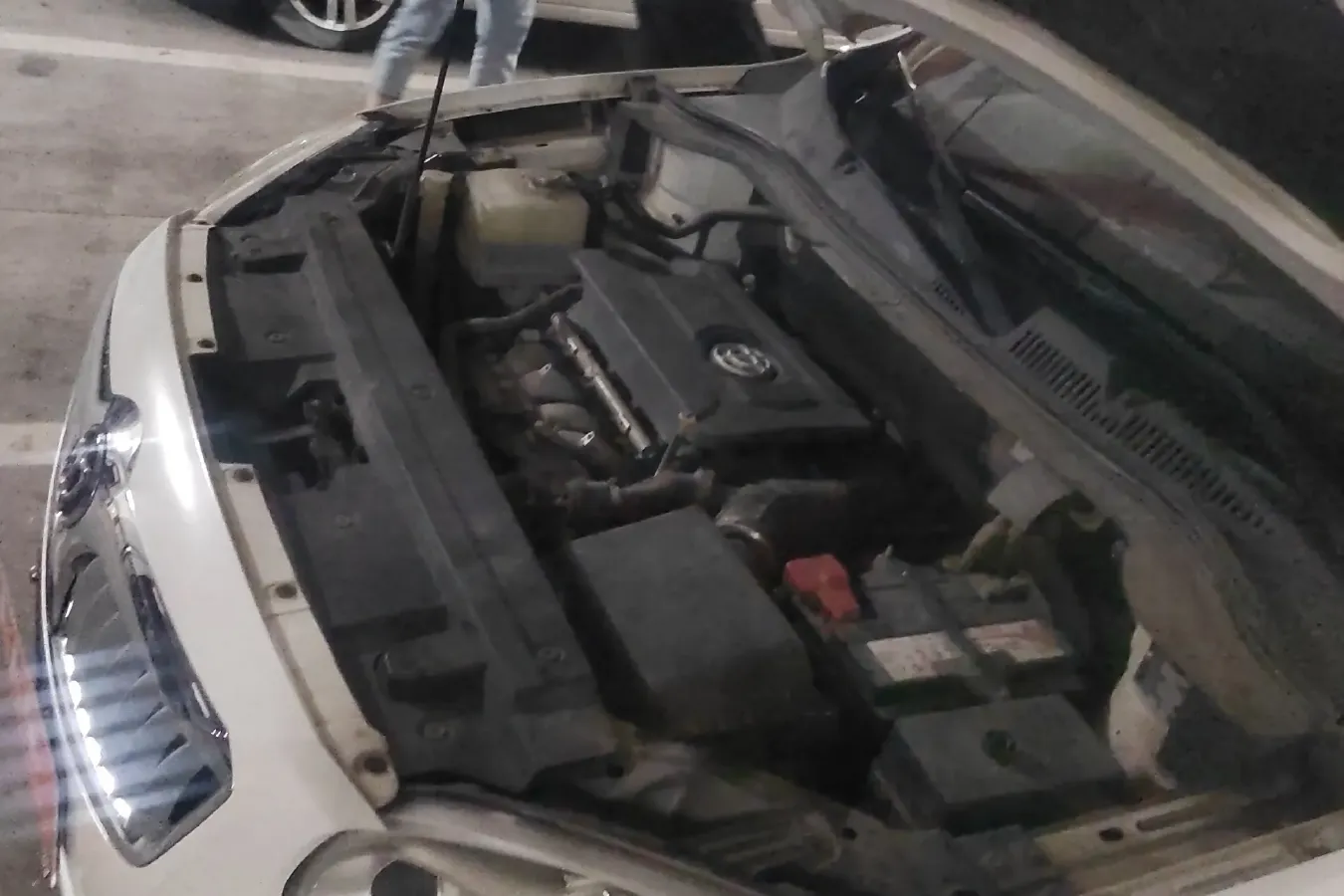 2012 Brilliance Auto V5 1.5T 136HP L4 5MT,autocango,china used car exporter,china ev exporter,chinese used car exporter,chinese used ev exporter