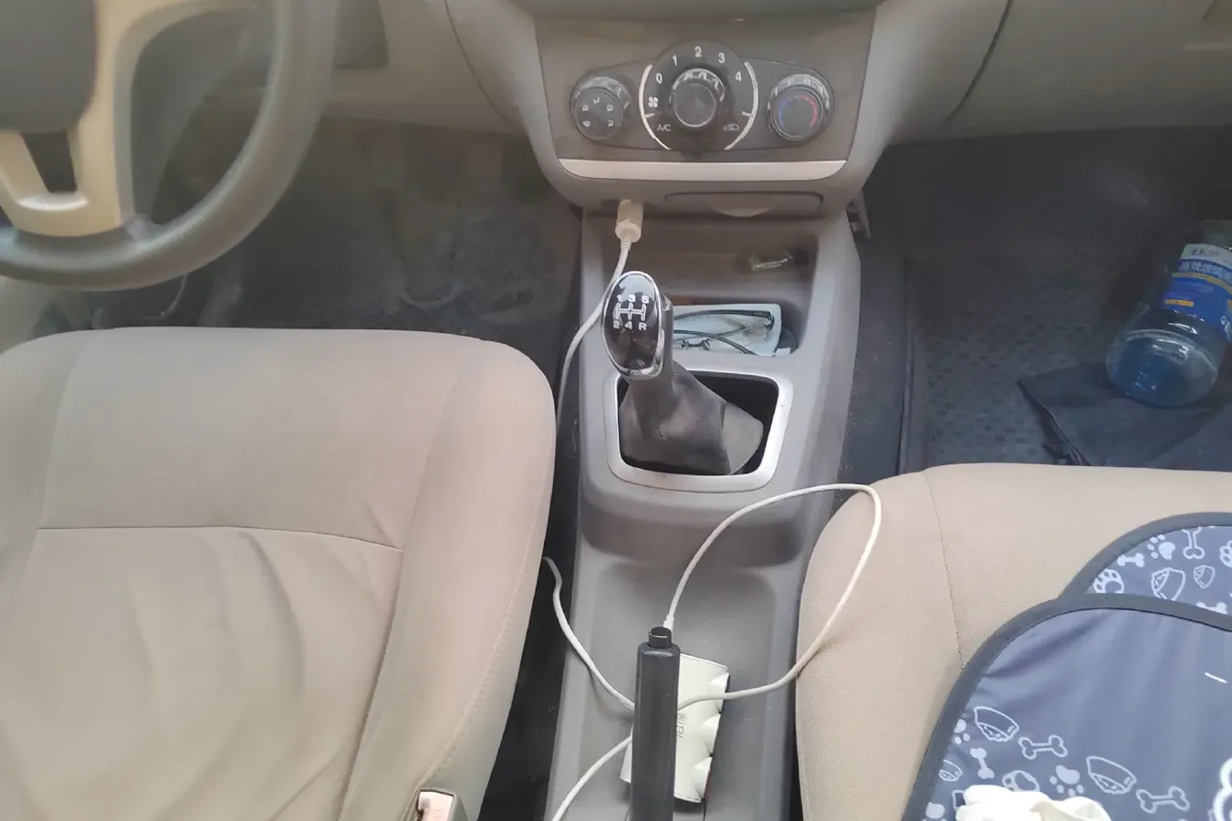 2013 BAIC WeiWang M20 1.5L 102HP L4 5MT,autocango,china used car exporter,china ev exporter,chinese used car exporter,chinese used ev exporter