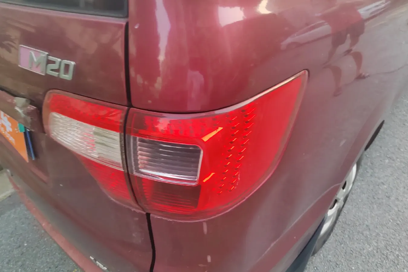 2013 BAIC WeiWang M20 1.5L 102HP L4 5MT,autocango,china used car exporter,china ev exporter,chinese used car exporter,chinese used ev exporter