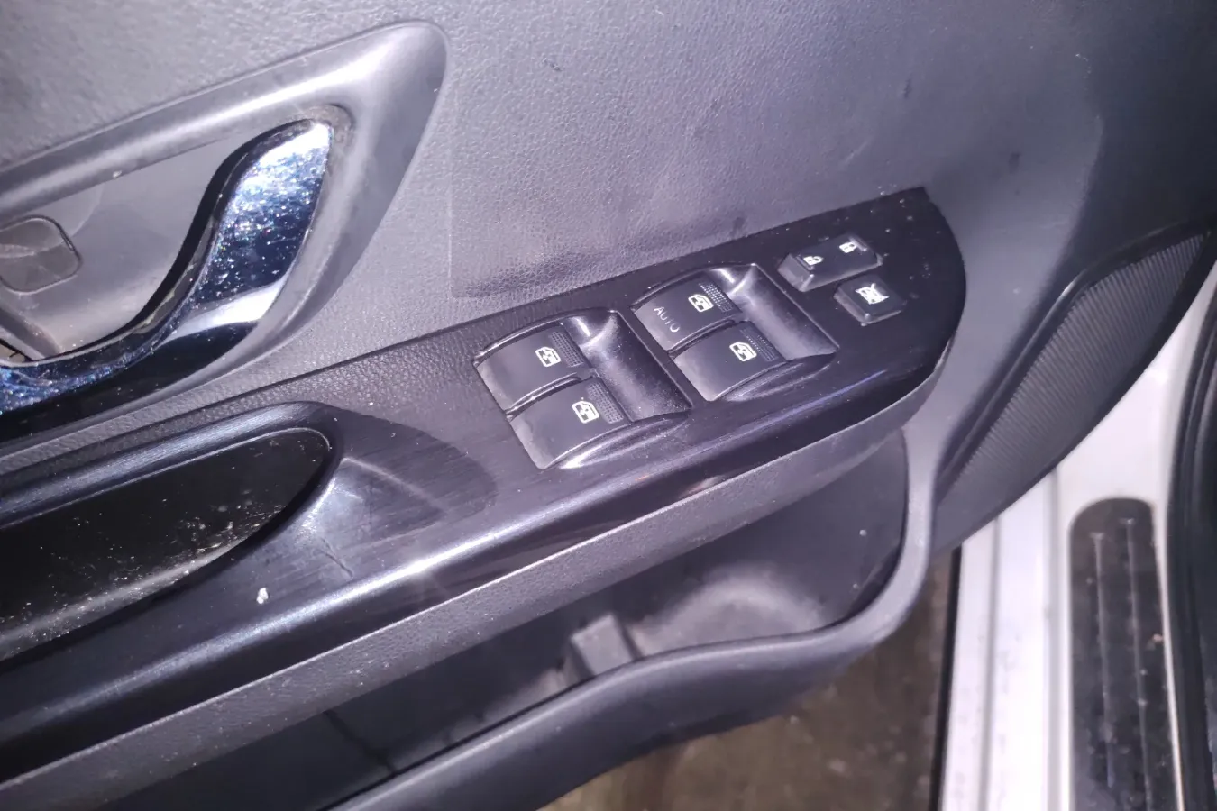 2016 DongFeng Forthing Joyear S50 1.5L 120HP L4 5MT,autocango,china used car exporter,china ev exporter,chinese used car exporter,chinese used ev exporter